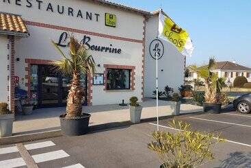 فندق La Bourrine