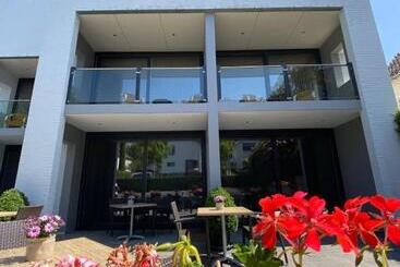 فندق Klein Zwitserland