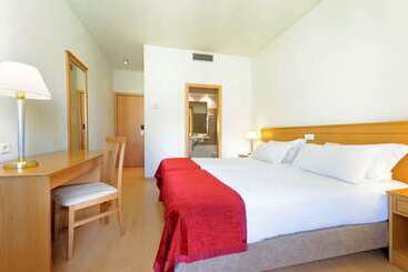 هتل Tryp By Wyndham Porto Centro