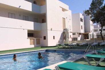 アパートメント Typic Art