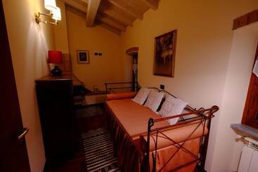 בית מלון כפרי B&b La Corte Suites