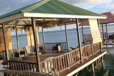 هتل La Ribiera Del Lago Peten Itza