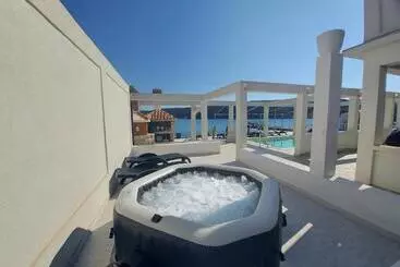 Majatalo Guesthouse Raffaello