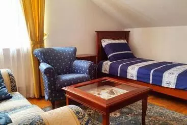 Pension  Villa Rava Hotel & Restaurant