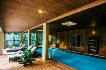Отель Daintree Ecolodge
