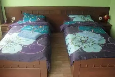 Pension къща за гости там край реката
