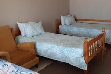 بنسيون Die Anker Guesthouse