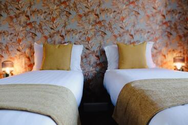 公寓式酒店  Orange Grove Hotel & Gardens