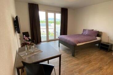 Motel & Aparthotel Brüggli