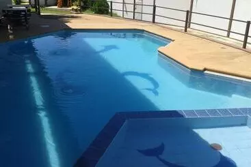 Banlang Hotel Resort & Swimmingpool