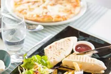 هتل Coin De Mire Attitude