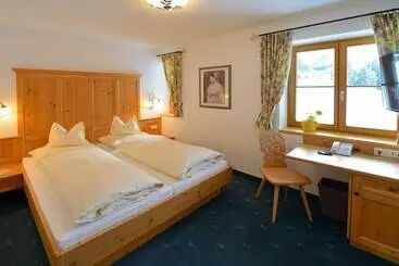 Hotel Pension Felsenhof