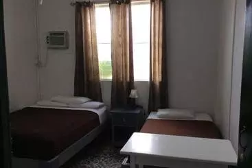 فندق Caribbean Palms Inn