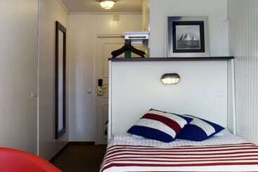 בית מלון כפרי Stenungsbaden Yacht Club