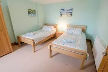 Mökkimajoitus Beach Breeze Croyde 2 Bed, Sleeps 4 5, Sea Beach Views