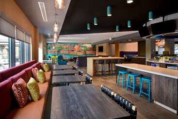 호텔 Tru By Hilton Manchester Downtown