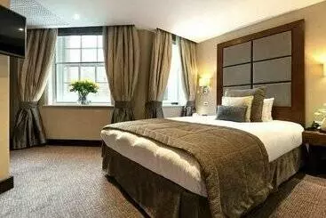 Wellington Hotel By Blue Orchid