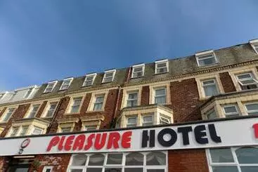 هتل Pleasure  By The Beach