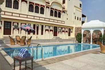 Otel Amritara Surajgarh Fort