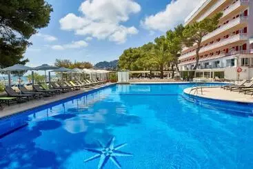 Universal Hotel Laguna