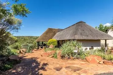 ホテル Iketla Lodge