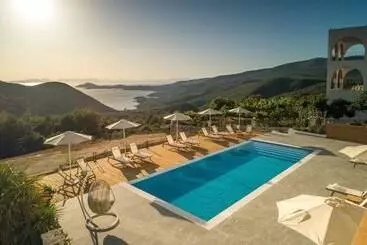 Pension Ninemia Luxury Residence