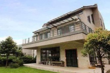 تختخواب و صبحانه Stay Spring