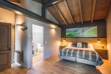 Сельский дом Intrepid Hotel Rural