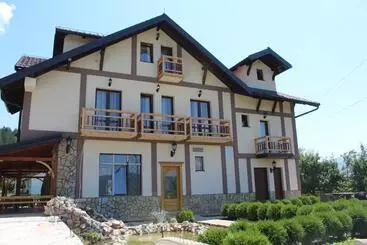 تختخواب و صبحانه Vila Madera Pribojska Banja