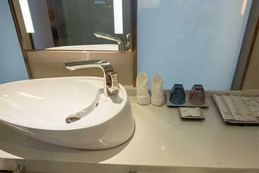 Lavande Hotel Enshi Cultural Center