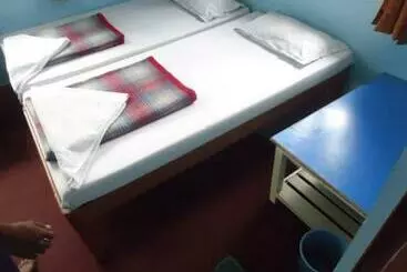 Otel Shree Uttarkashi