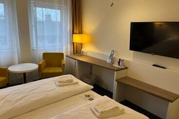 Astral Inn Leipzig Hotel & Restaurant