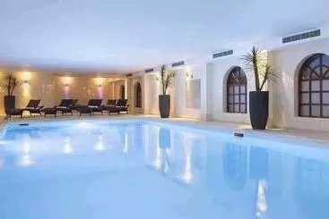 فندق Brandshatch Place & Spa