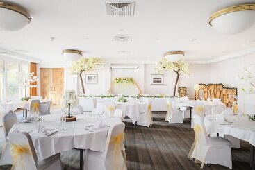 فندق Holiday Inn Leeds Brighouse, An Ihg