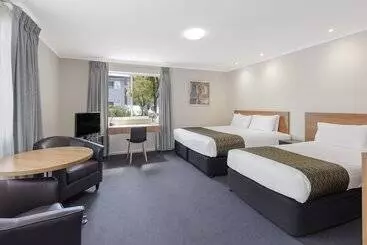 ホテル Ramada Encore Belconnen