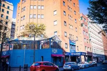 هتل Travelodge Belfast