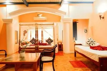 Hotelli Samudra Villa