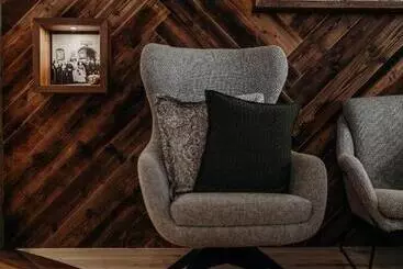 Post Boutique Apartments