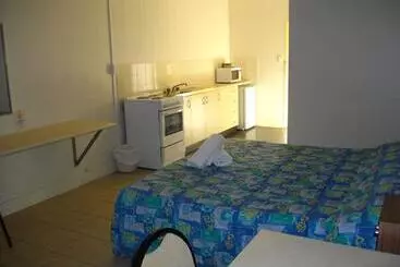 Kurrimine Beach Motel