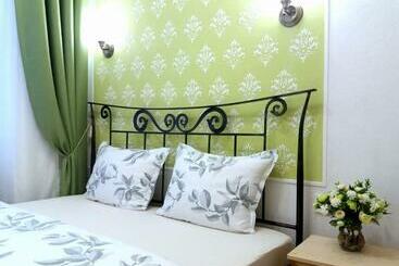 膳宿费 Guest House Izola