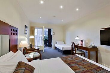 호텔 Best Western Plus Buckingham International