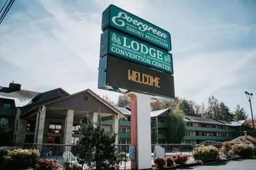 Hotel Days Inn By Wyndham Pigeon Forge South