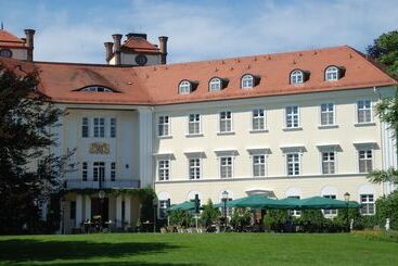 בית מלון כפרי Schloss Lübbenau