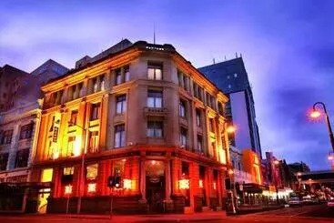 آپارتمان Quest Savoy