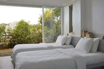 Hotel Diniview Villas