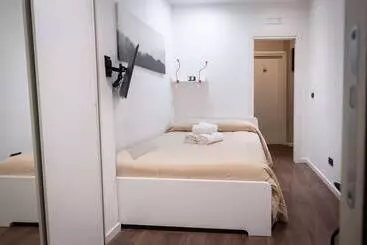 پانسیون Cconforthotels R&b Cavour   Self Check In