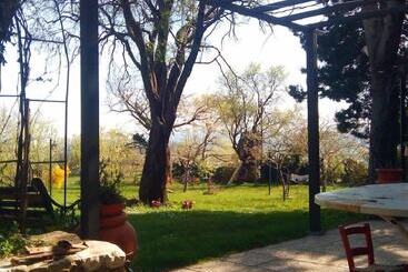 住宿加早餐 Villa Coldimetino