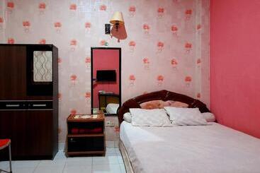 בית מלון כפרי Rosichan Bau Bau Mitra Reddoorz