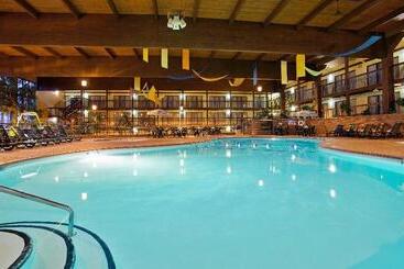 فندق Holiday Inn At Six Flags Saint Louis, An Ihg