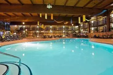 호텔 Holiday Inn At Six Flags Saint Louis, An Ihg